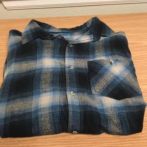 BTC New Without Tags Large-Tall Blue Flannel.